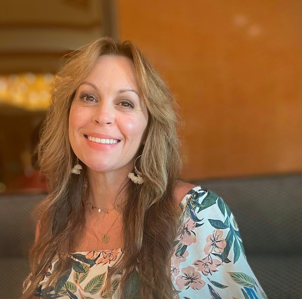 Meet your Posher, Crystal Gail
